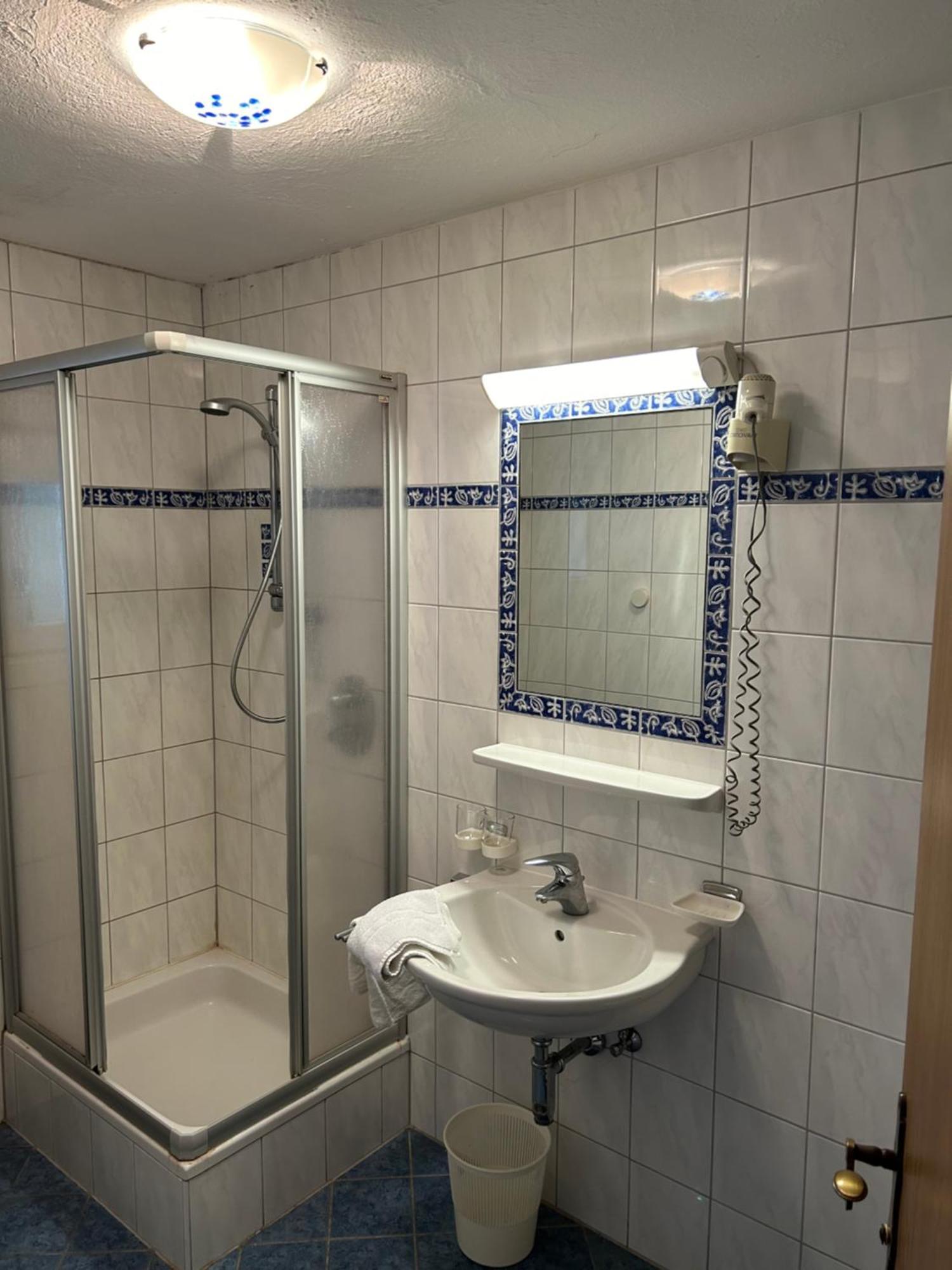 Austrian Motel Heiss 프루츠 외부 사진